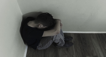 Самоубийства среди подростков – признаки и решение проблемы